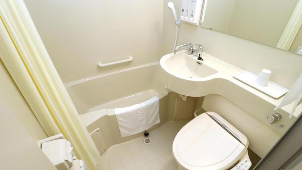 Toyoko Inn Osaka Tenjinbashi-Suji Rokuchome Εξωτερικό φωτογραφία