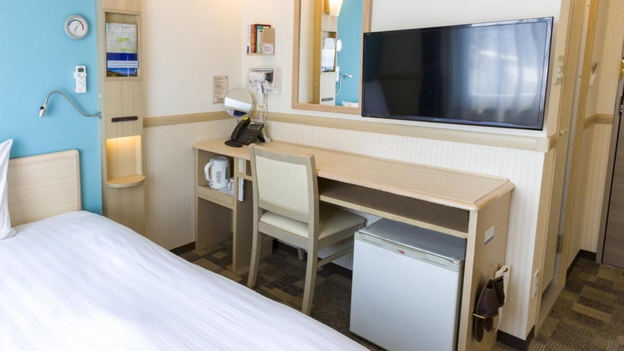 Toyoko Inn Osaka Tenjinbashi-Suji Rokuchome Εξωτερικό φωτογραφία